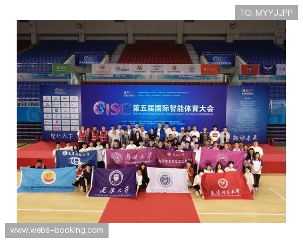 国际航联主席谈无人机足球赛事标准设定