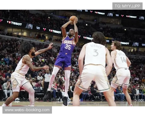 太阳力克老鹰取三连胜,布克27分杜兰特关键罚球创纪录 太阳力克老鹰取三连胜,布克27分杜兰特关键罚球创纪录